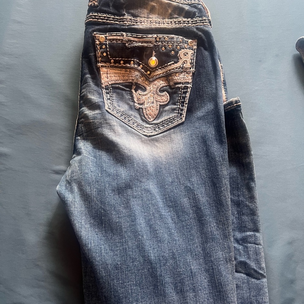 NWOT ROCK REVIVAL JEANS SIZE 33 Regular style is Layla